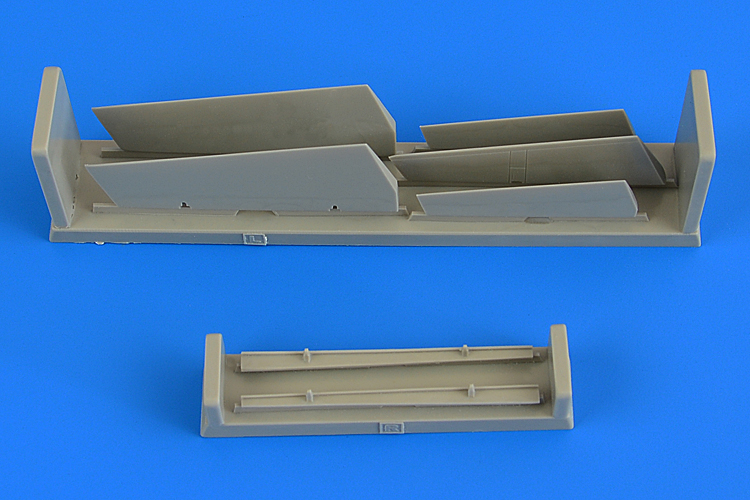 1/72 A-7 Corsair II control surfaces