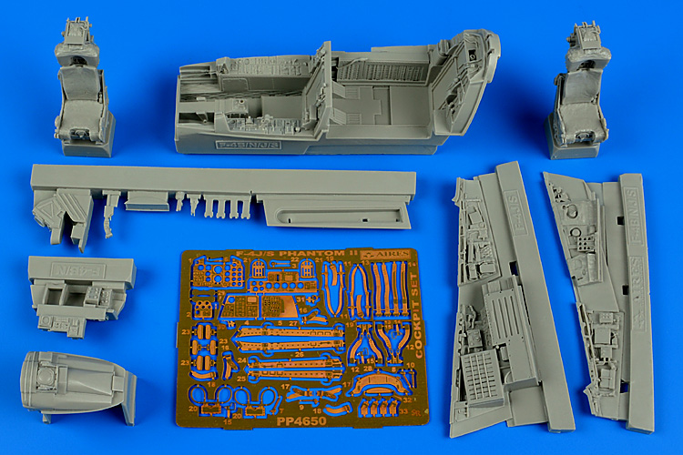 1/48 F-4J/S Phantom II cockpit set