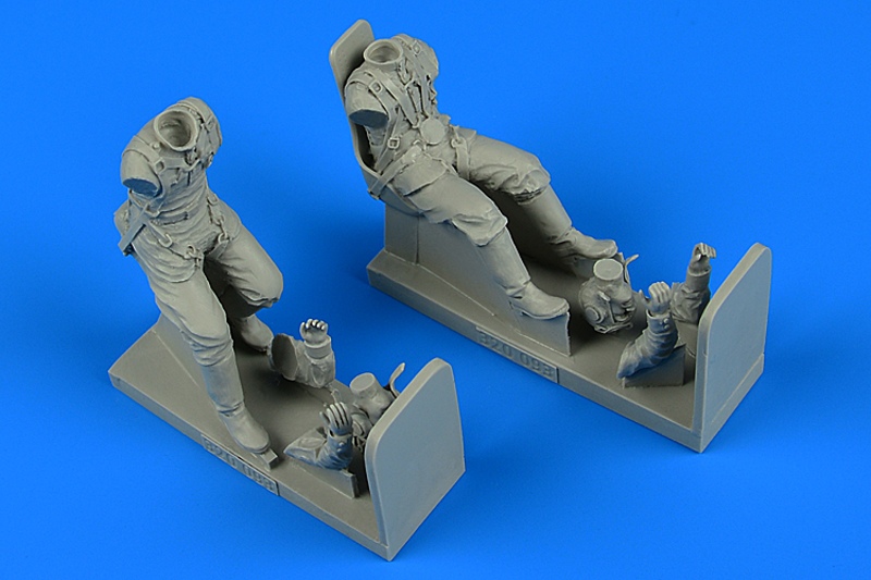 1/32 Soviet WWII Pilot and Gunner for Il-2m3 Sturm