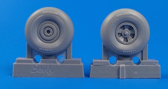 1/32 Tempest Mk.V/Typhoon Mk.I - Main wheels early