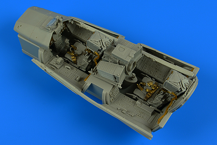 1/32 Panavia Tornado GR.1 cockpit set for REVELL kit