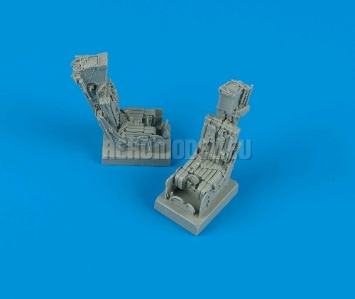 1/32 F-14A Tomcat ejection seats with safety belts