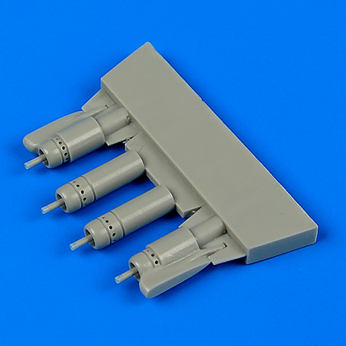 1/48 F4U-5 Corsair gun barrels with pylons