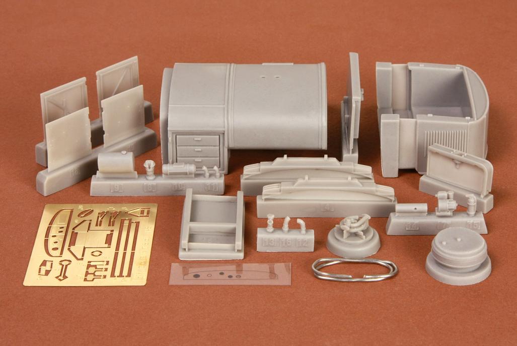 1/48 Kfz.385 Opel Blitz T-Stoff conversion set - Resin + PE for Italeri