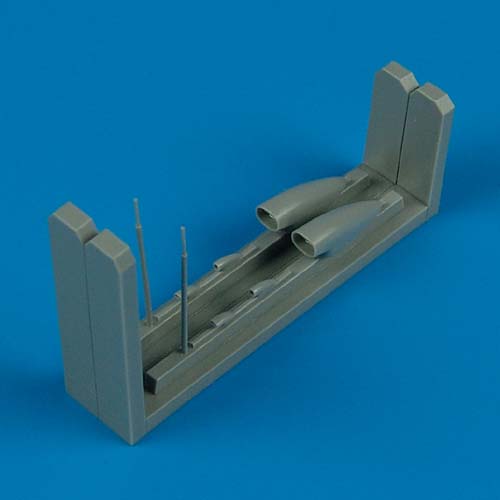 1/72 Ta 154 air intakes & pitot tube