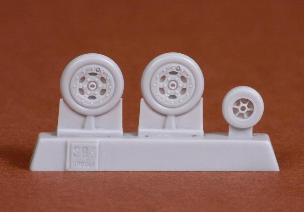 1/72 Hawker Hunter wheel set - Resin for Revell