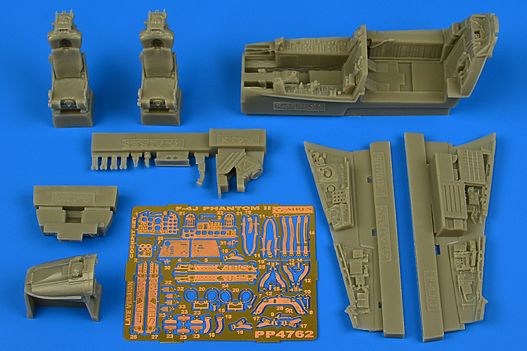 1/48 F-4J Phantom II (late v.) cockpit set