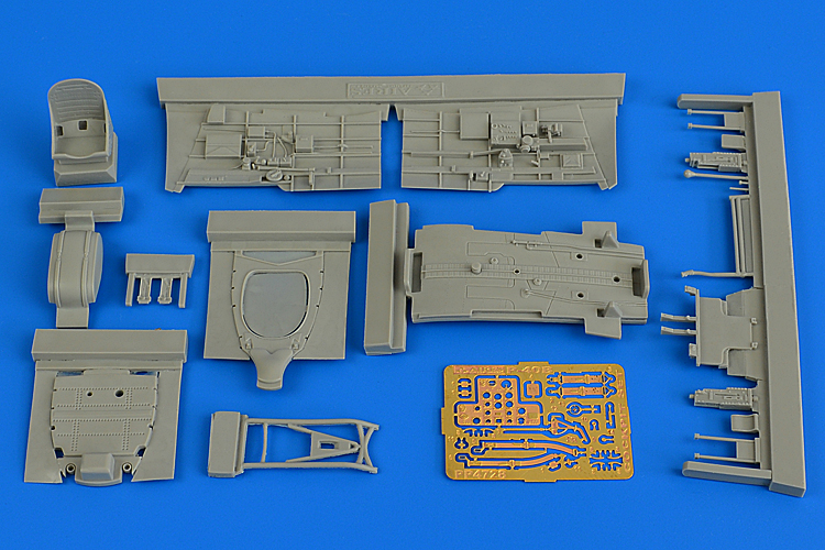 1/48 P-40B Warhawk cockpit set