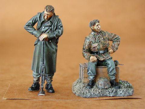 1/35 German Infantry After Combat (2 fig.)