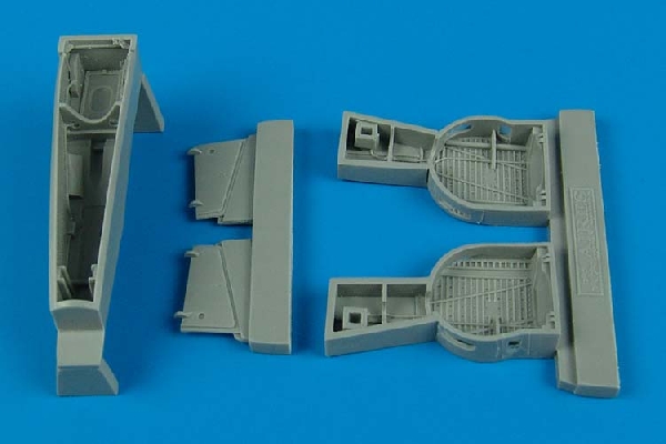 1/48 P-39 Airacobra wheel bays