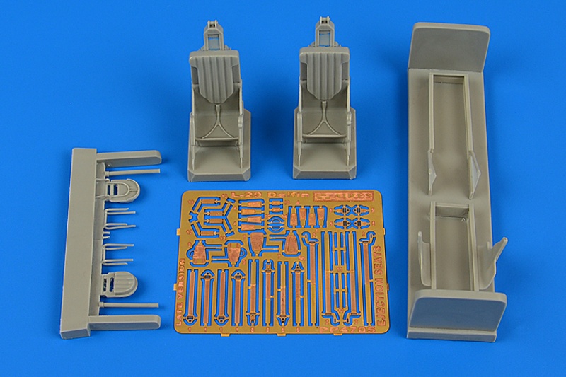 1/48 L-29 Delfín ejection seats late v.