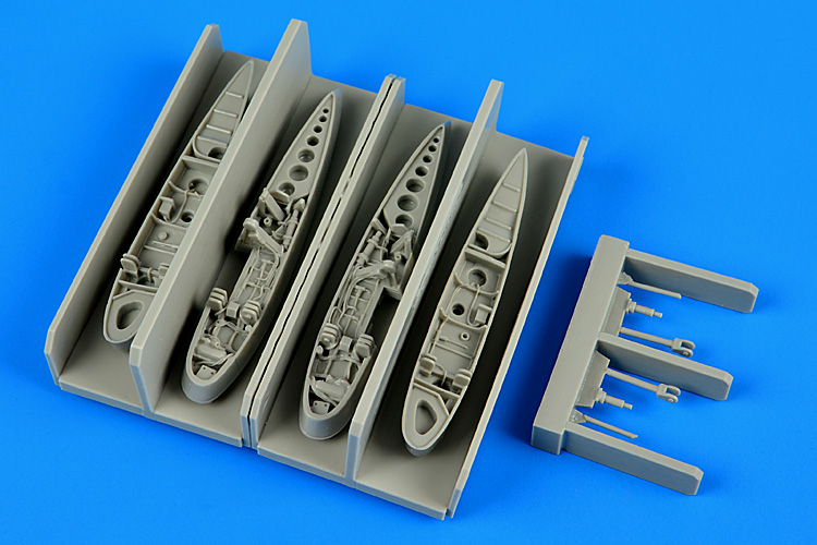 1/72 F9F Panther wingfolds