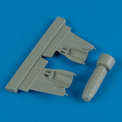 1/32 MiG-23 Flogger brake chute