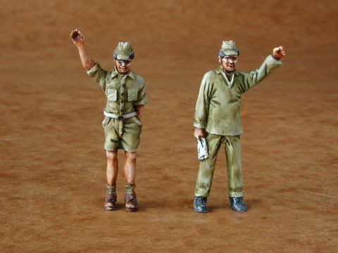 1/48 Japanese Army mechanics (2 fig.)