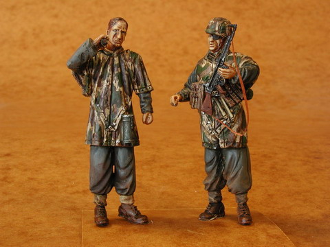 1/35 German Tank Hunters (2 fig.)