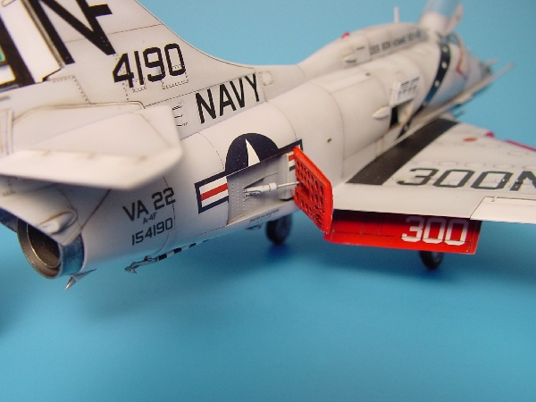 1/48 A-4E/F Skyhawk open airbrakes set