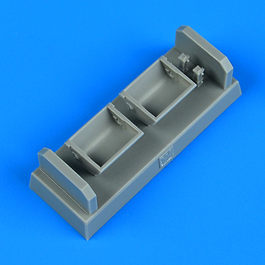 1/48 Bf 109F/G/K seat (wood type) for x kit