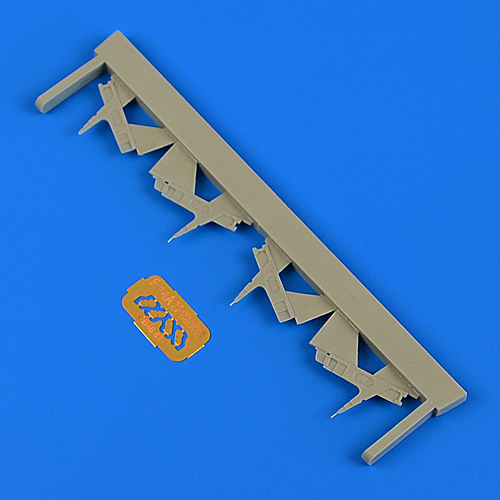 1/48 F-14A Tomcat tail reinforcement plates