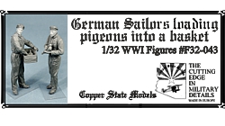 1/32 Germam seilors with pigeons