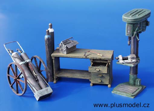 1/35 Workshop equipment