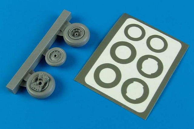 1/48 T-28 Trojan wheels & paint masks