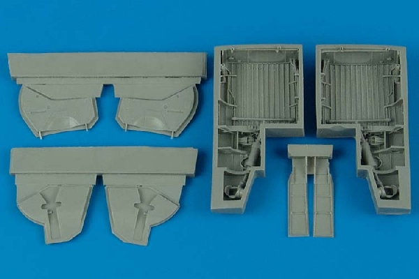 1/48 P-47 Thunderbolt wheel bays