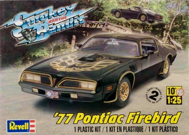 1/25 '77 Pontiac Firebird Smokey and the Bandit - Monogram/Revell