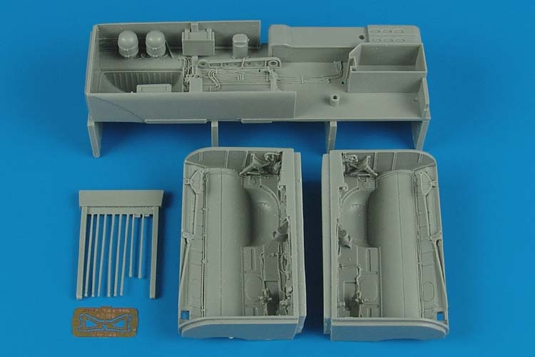 1/32 Su-25K Frogfoot A wheel bays