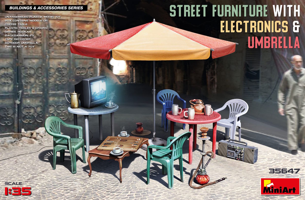 1/35 STREET FURNITURE WITH ELECTRONICS & UMBRELLA - Miniart