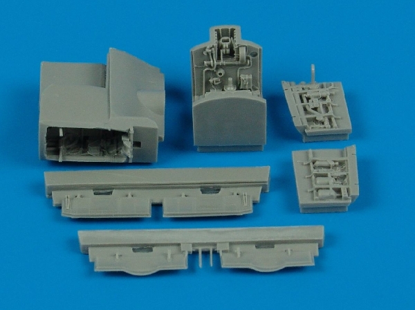 1/72 AV-8B Harrier II wheel bays