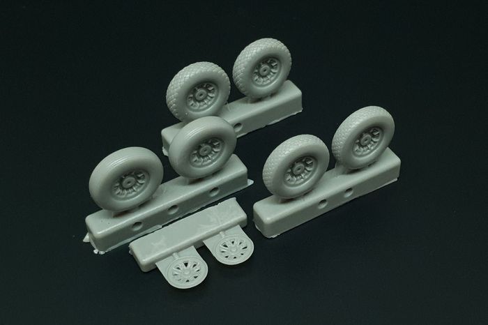 1/72 P-47N Wheels (3 type of pattern) resin wheels set