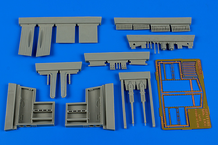 1/48 Spitfire Mk.IXc gun bay - (late version)