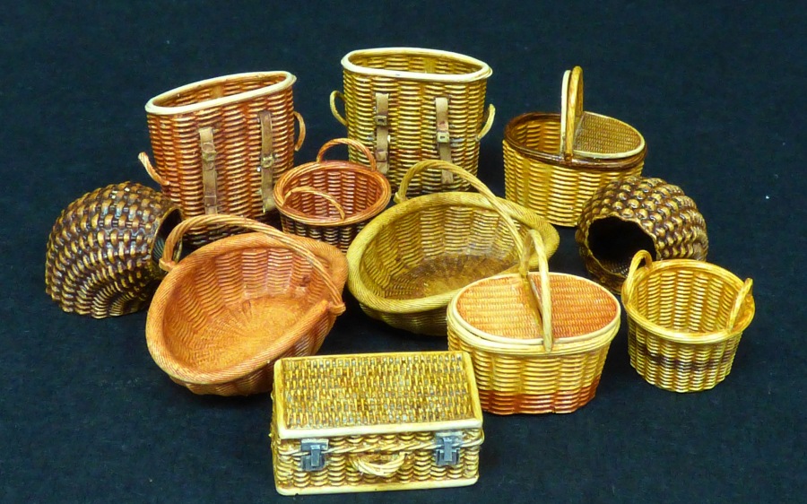 1/35 Wicker baskets-small