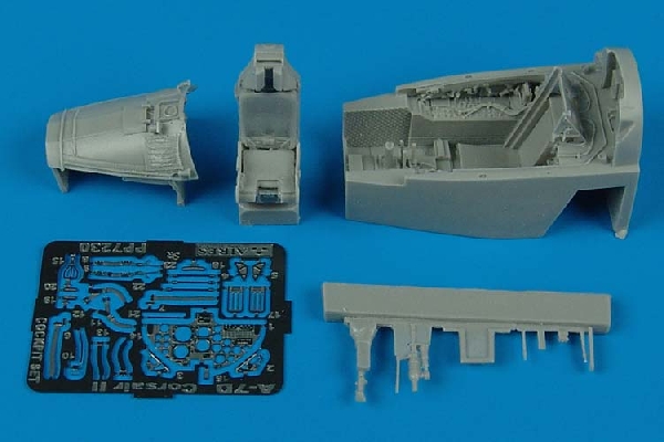 1/72 A-7D Corsair II cockpit set