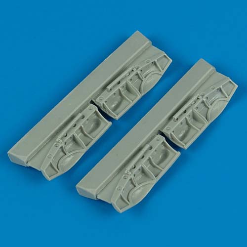 1/72 Beaufighter undercarriage covers