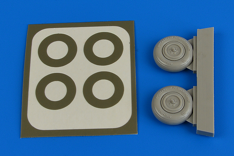 1/48 Yak-3 wheels & paint masks