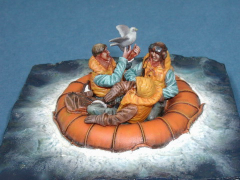 1/35 RAF pilots in dinghy (3 fig.)