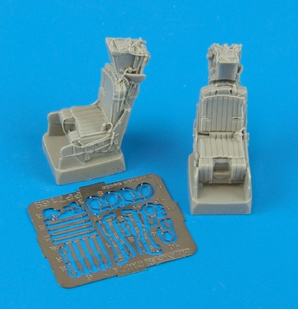 1/72 M. B. GRU-7A ejection seats - (for F-14A vers