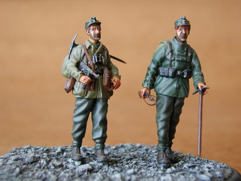 1/35 German Mountain Troops - Gebirgsjäger (2 fig.