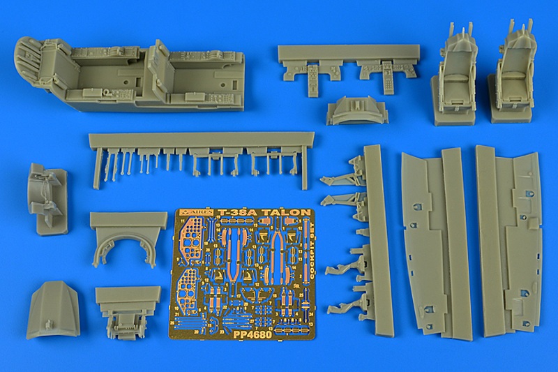 1/48 T-38A Talon cockpit set