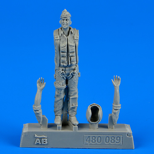 1/48 U.S.A.F. Fighter Pilot - Vietnam War 1960 - 1