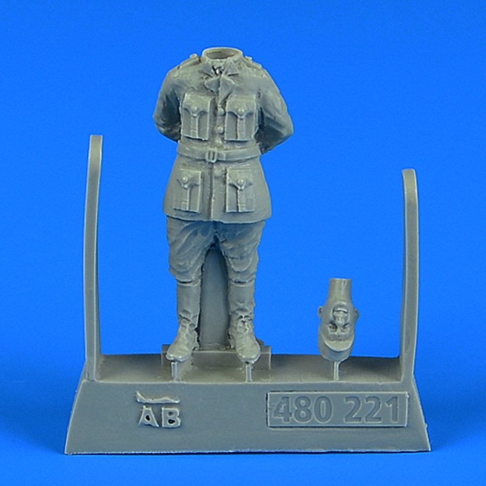 1/48 French WWI Pilot