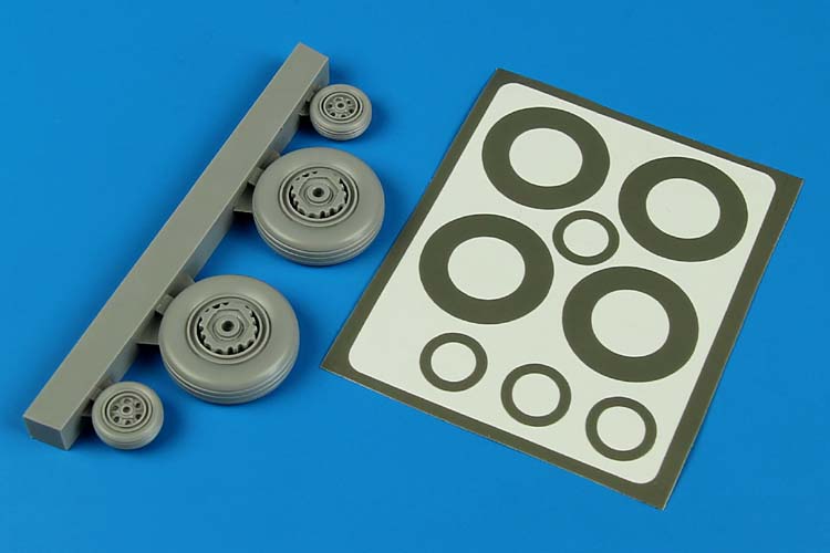 1/48 S2F Tracker wheels & paint masks