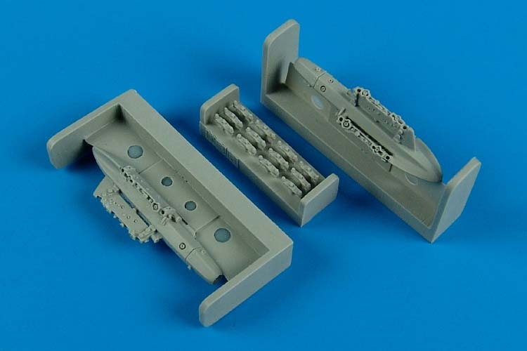 1/48 US NAVY Triple ejector rack TER-7 (A/A37B-5)